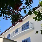 Petit Hotel Lido di Camaiore