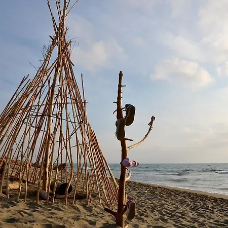 Petit Отель Лидо-ди-Камайоре