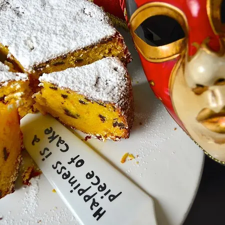 Petit Лидо-ди-Камайоре