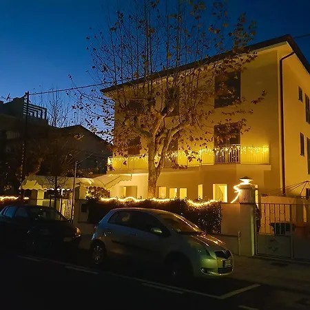 Hotel Petit