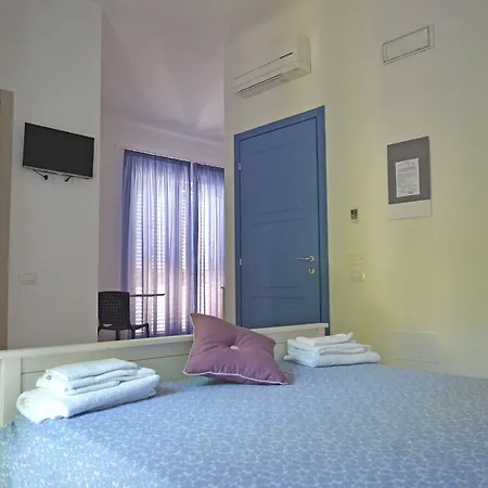 Petit Hotel