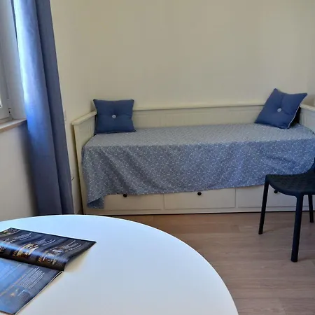Petit Hotel 3*