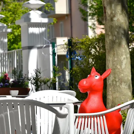 Hotel Petit 3*